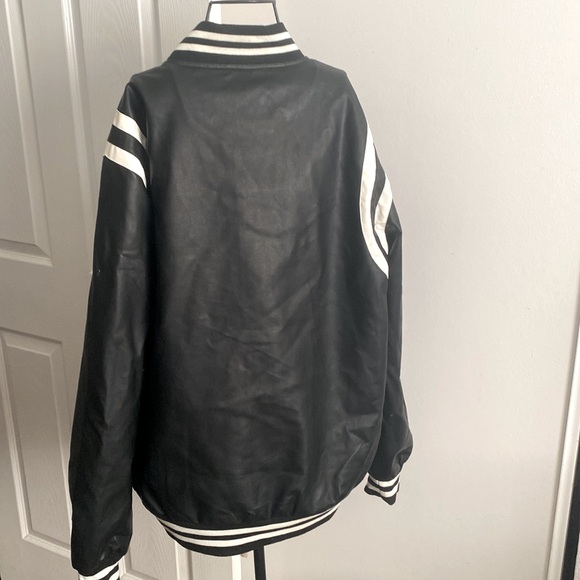 Lightweight Men’s Bomber Jacket - Picture 2 of 6